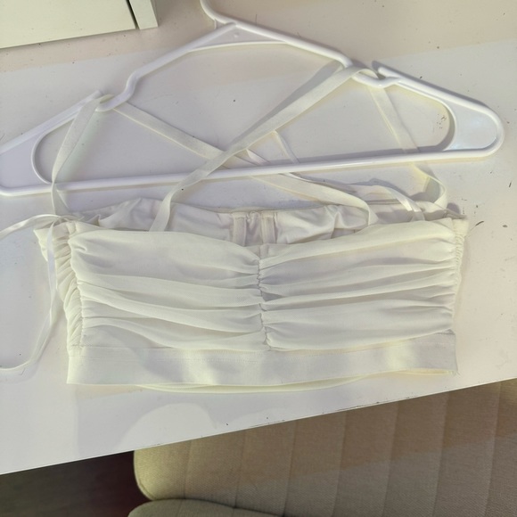 NWOT Princess Polly White Crop Top Size 4 - Picture 2 of 3